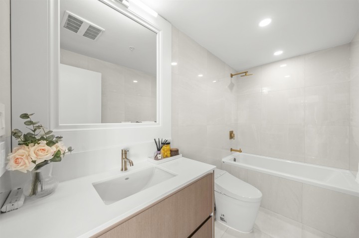 Photo 23 at 1803 - 8588 Cornish Street, S.W. Marine, Vancouver West