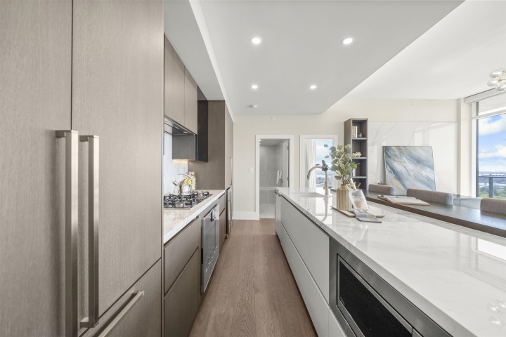 Photo 10 at 1803 - 8588 Cornish Street, S.W. Marine, Vancouver West