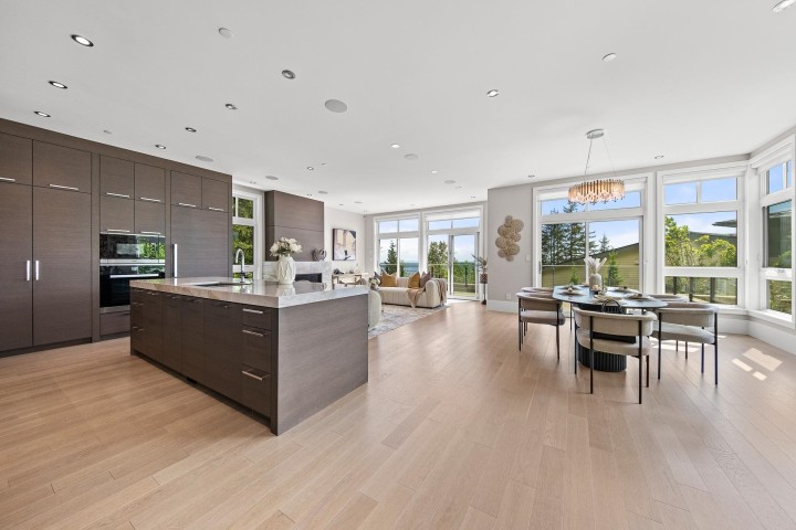 Photo 13 at 2972 Burfield Place, Cypress Park Estates, West Vancouver