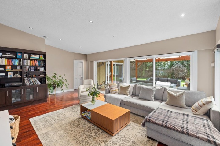 Photo 11 at 326 Moyne Drive, British Properties, West Vancouver
