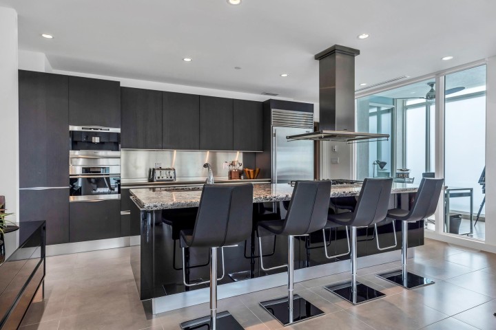 Photo 10 at 101 - 1139 W Cordova Street, Coal Harbour, Vancouver West