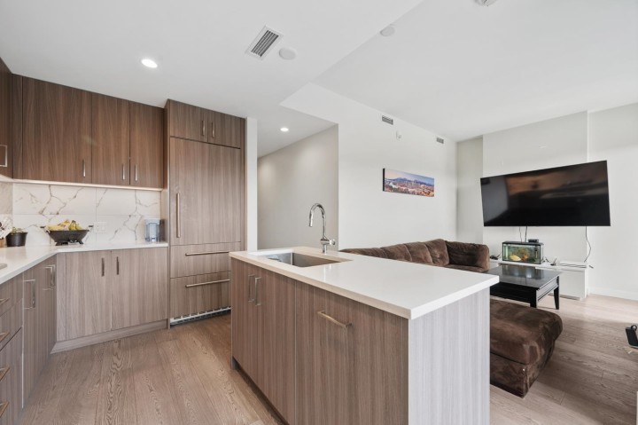 Photo 1 at 508 - 528 W King Edward Avenue, Cambie, Vancouver West