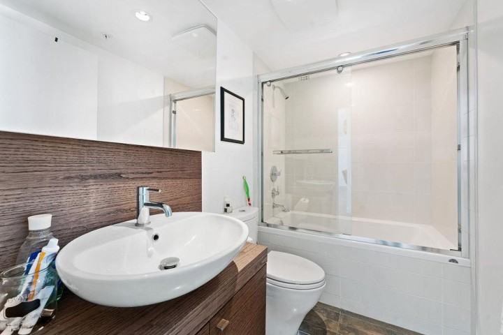 Photo 15 at 701 - 5782 Berton Avenue, University VW, Vancouver West