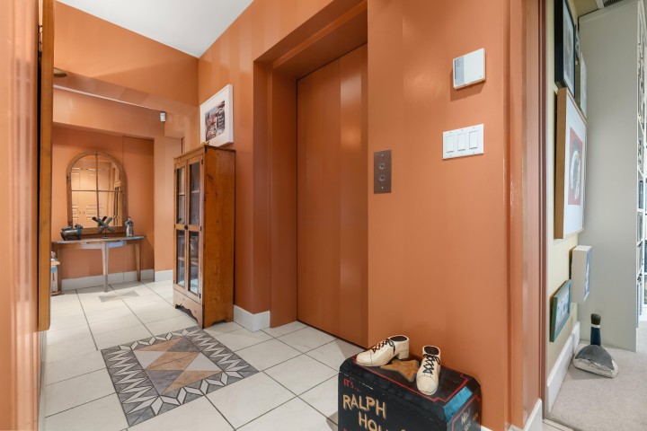 Photo 3 at 8 - 2838 Birch Street, Fairview VW, Vancouver West