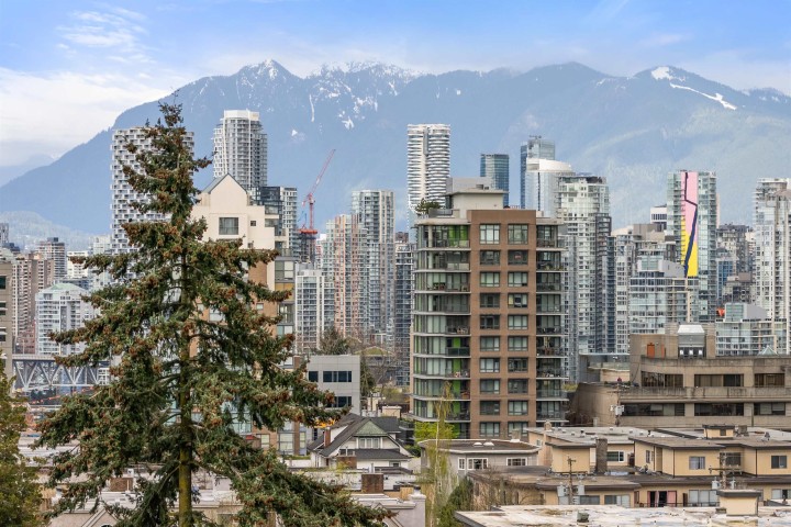 Photo 34 at 8 - 2838 Birch Street, Fairview VW, Vancouver West