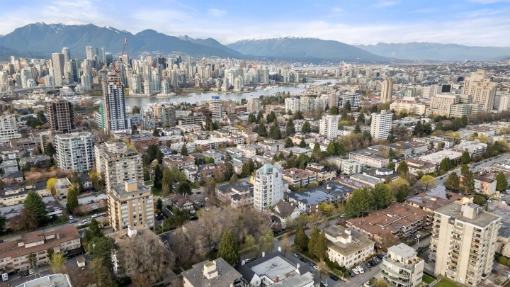 Photo 37 at 8 - 2838 Birch Street, Fairview VW, Vancouver West