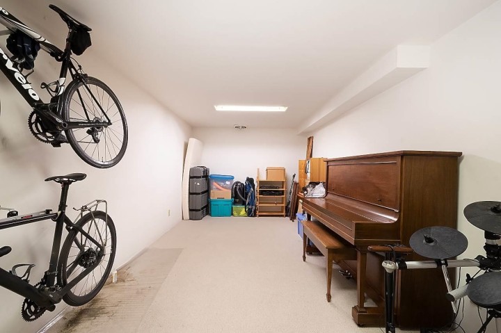 Photo 20 at 4726 W 7th Avenue, University VW, Vancouver West