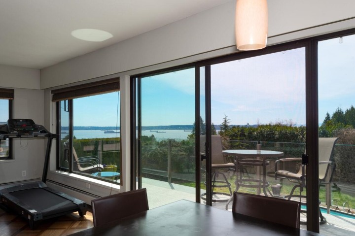 Photo 5 at 4231 Rockridge Crescent, Rockridge, West Vancouver