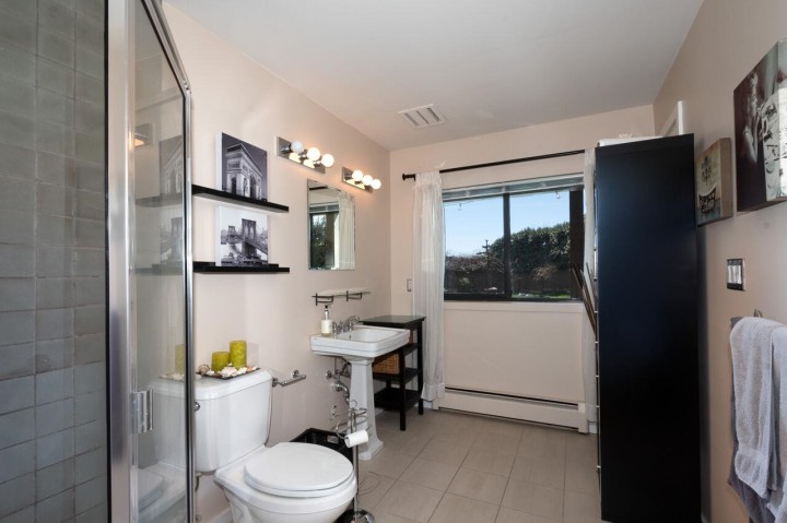 Photo 20 at 4231 Rockridge Crescent, Rockridge, West Vancouver