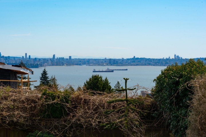 Photo 25 at 4231 Rockridge Crescent, Rockridge, West Vancouver