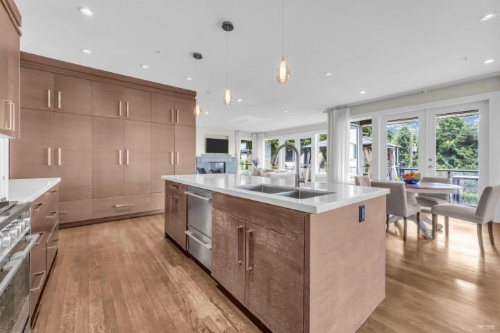 Photo 8 at 1162 Millstream Road, British Properties, West Vancouver