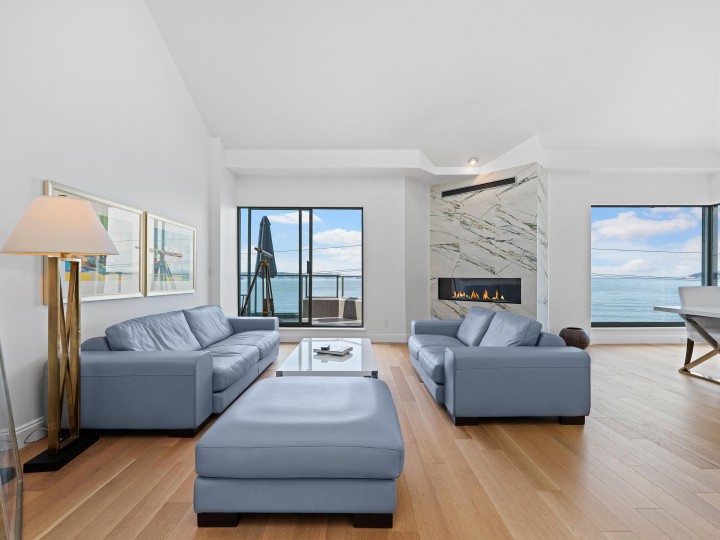 Photo 6 at 303 - 2190 Argyle Avenue, Dundarave, West Vancouver