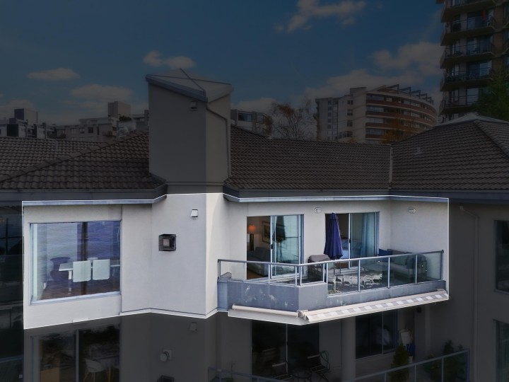 Photo 32 at 303 - 2190 Argyle Avenue, Dundarave, West Vancouver