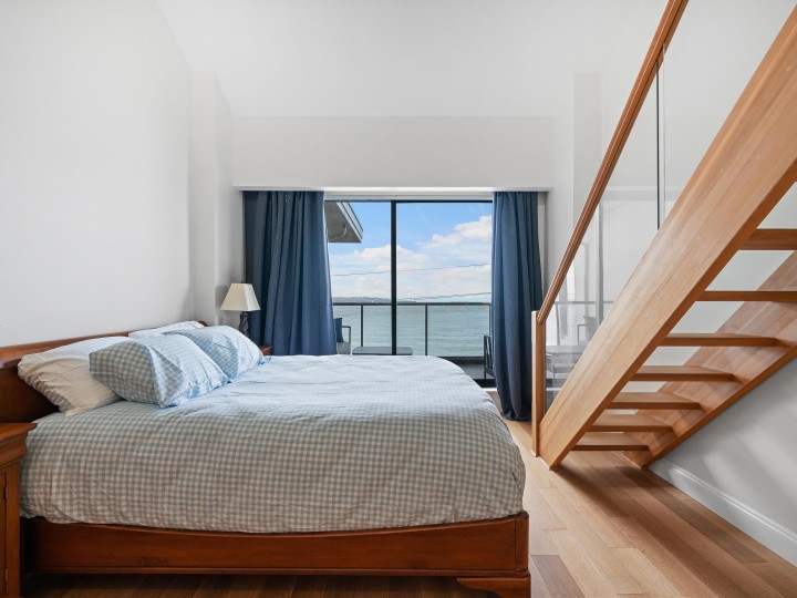 Photo 18 at 303 - 2190 Argyle Avenue, Dundarave, West Vancouver