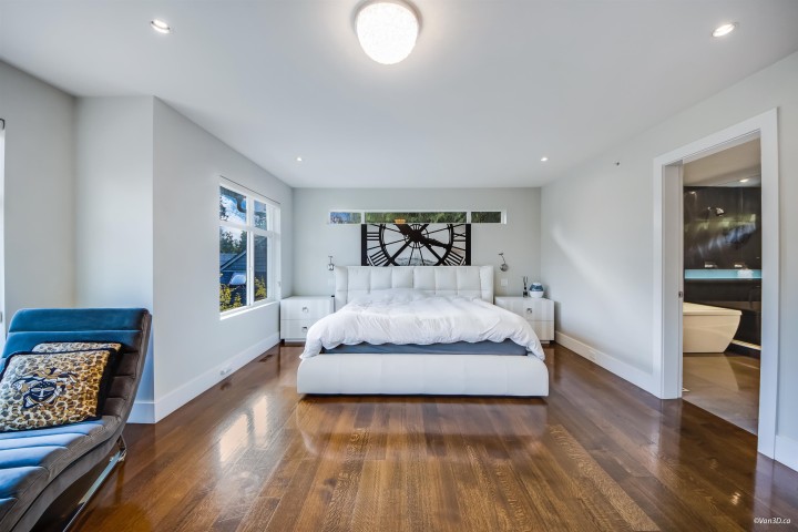 Photo 23 at 3771 Southridge Avenue, Bayridge, West Vancouver