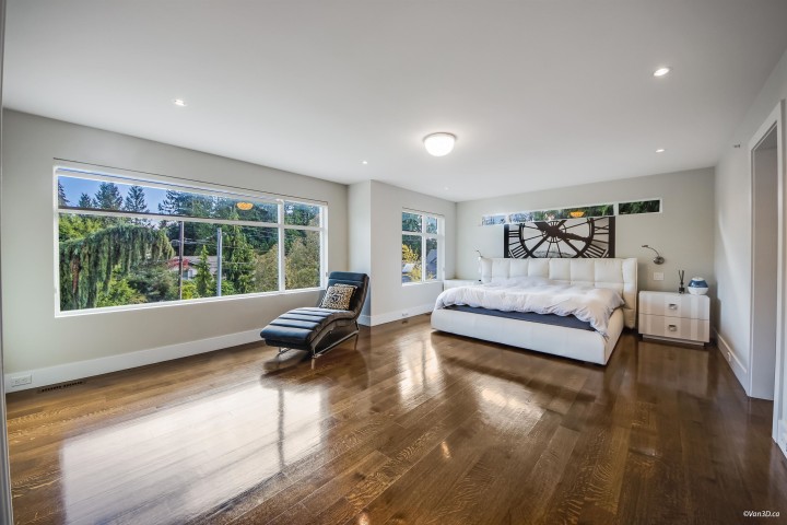 Photo 22 at 3771 Southridge Avenue, Bayridge, West Vancouver