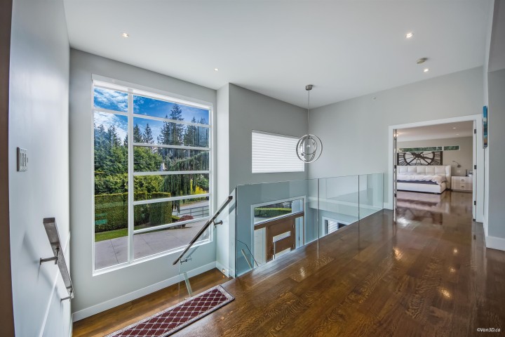 Photo 21 at 3771 Southridge Avenue, Bayridge, West Vancouver