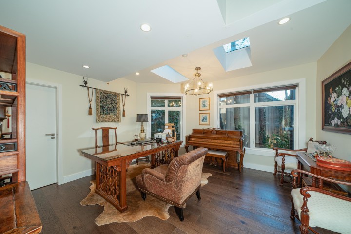 Photo 17 at 5290 Gulf Place, Caulfeild, West Vancouver