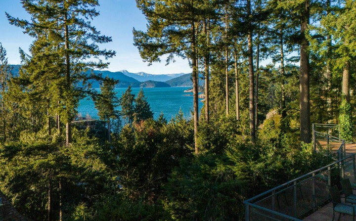 Photo 36 at 5290 Gulf Place, Caulfeild, West Vancouver