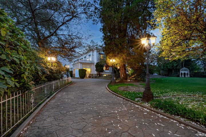 Photo 4 at 3380 The Crescent, Shaughnessy, Vancouver West