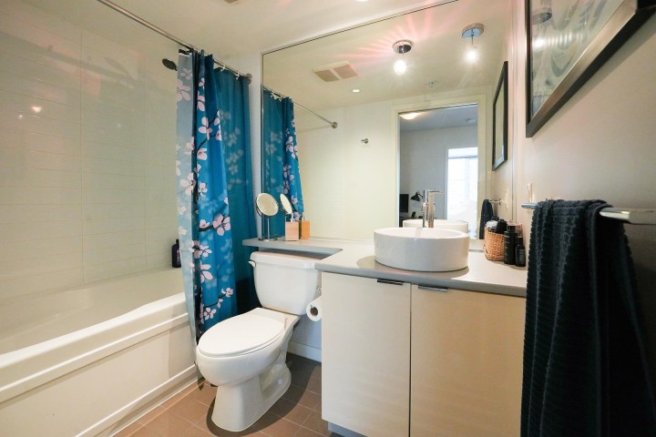 Photo 7 at 2208 - 788 Hamilton Street, Downtown VW, Vancouver West