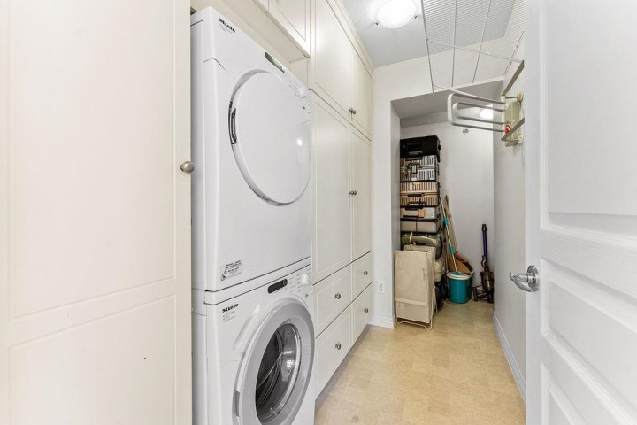 Photo 10 at 1801 - 5639 Hampton Place, University VW, Vancouver West