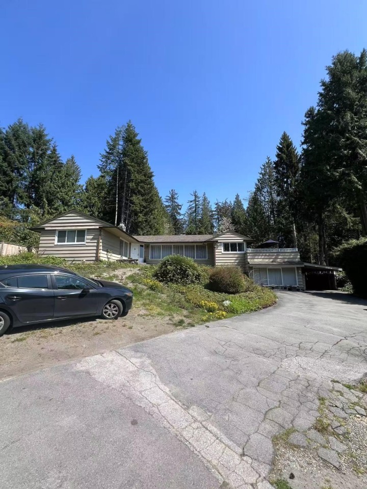 Photo 2 at 533 Hadden Drive, British Properties, West Vancouver