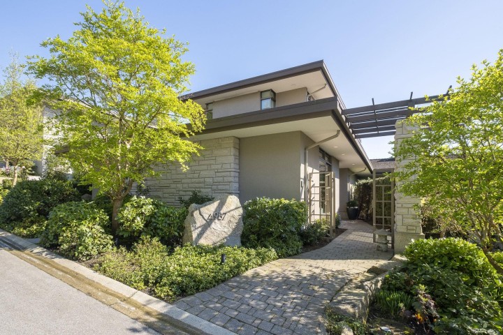 Photo 1 at 4987 Meadfeild Wynd, Caulfeild, West Vancouver