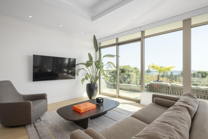 Photo 14 at 4987 Meadfeild Wynd, Caulfeild, West Vancouver