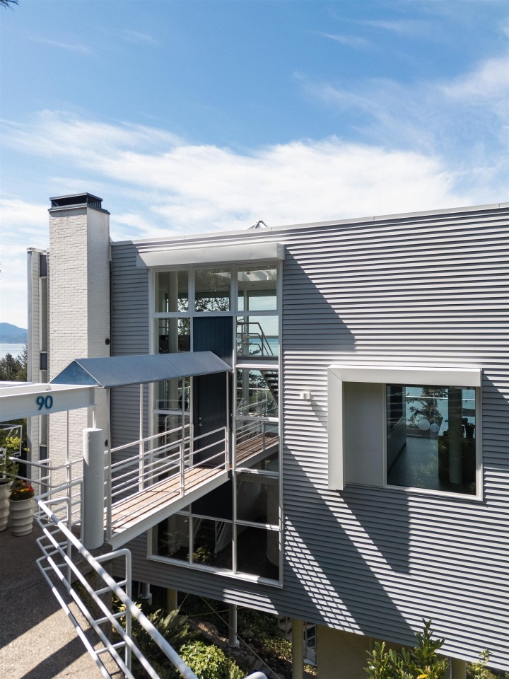 Photo 6 at 90 Isleview Place, Lions Bay, West Vancouver
