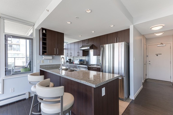 Photo 6 at 1404 - 138 W 1st Avenue, False Creek, Vancouver West