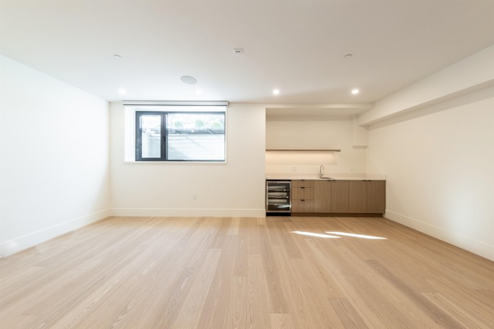 Photo 34 at 4039 W 11th Avenue, Point Grey, Vancouver West