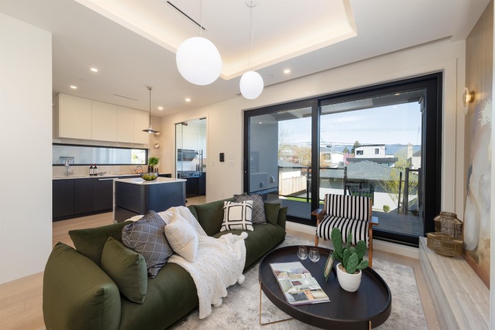 Photo 8 at 4039 W 11th Avenue, Point Grey, Vancouver West