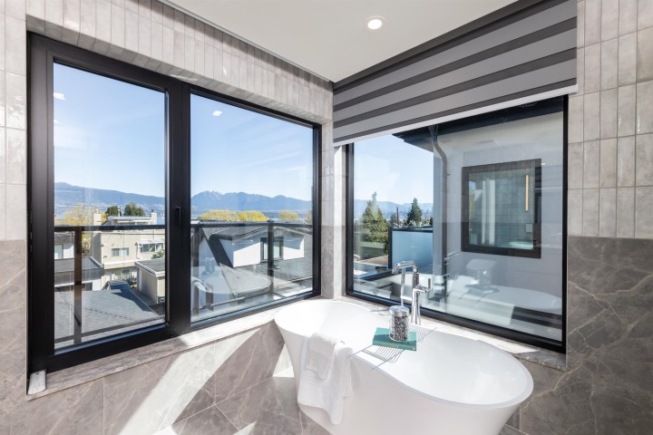 Photo 25 at 4039 W 11th Avenue, Point Grey, Vancouver West
