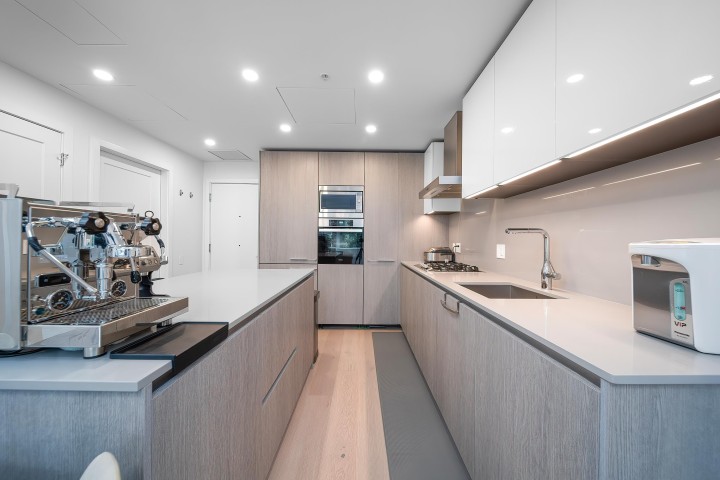 Photo 7 at 205 - 4932 Cambie Street, Cambie, Vancouver West