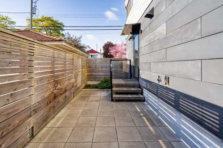 Photo 12 at 158 W Woodstock Avenue, Cambie, Vancouver West