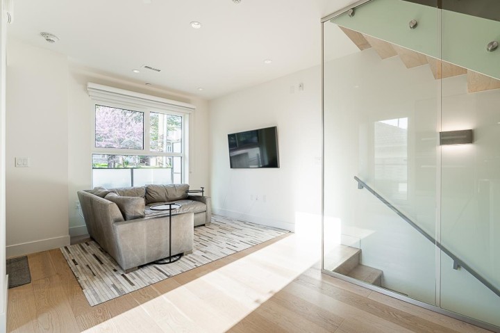 Photo 5 at 158 W Woodstock Avenue, Cambie, Vancouver West