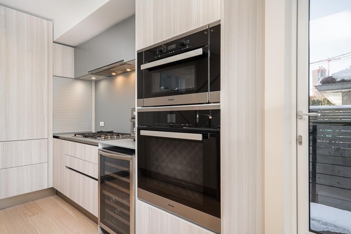 Photo 9 at 158 W Woodstock Avenue, Cambie, Vancouver West