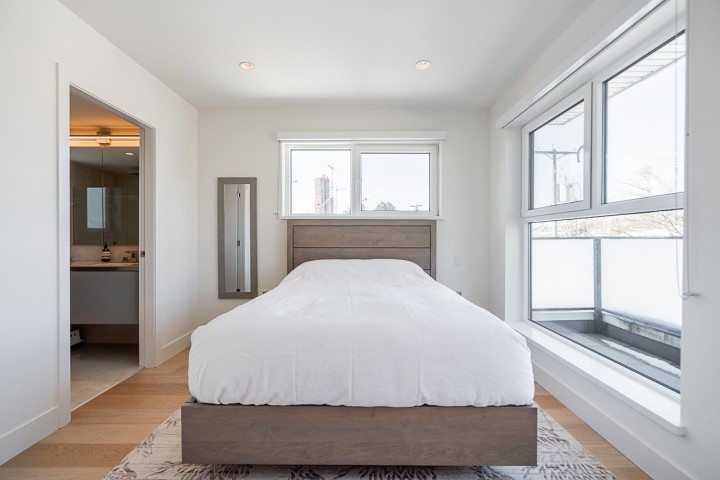 Photo 18 at 158 W Woodstock Avenue, Cambie, Vancouver West