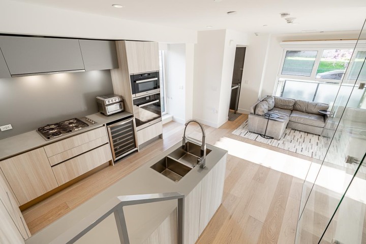 Photo 15 at 158 W Woodstock Avenue, Cambie, Vancouver West