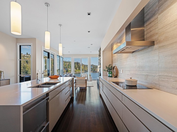 Photo 10 at 5810 Eagle Island, Eagle Harbour, West Vancouver