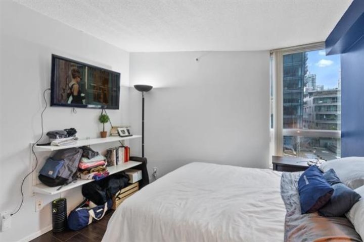 Photo 8 at 203 - 588 Broughton Street, Coal Harbour, Vancouver West