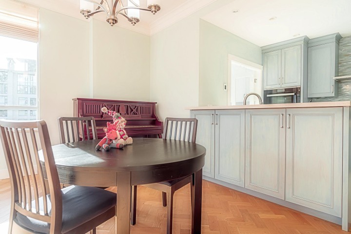 Photo 4 at 501 - 4685 Valley Drive, Quilchena, Vancouver West