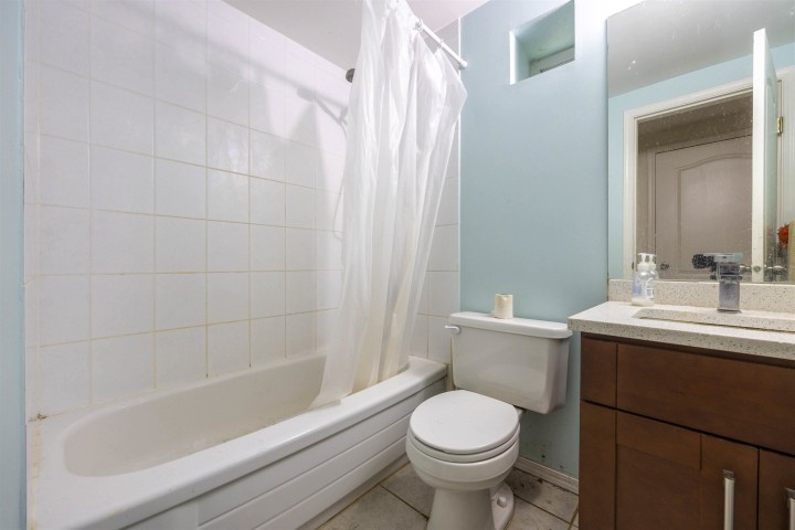 Photo 12 at 4663 W 15th Avenue, Point Grey, Vancouver West