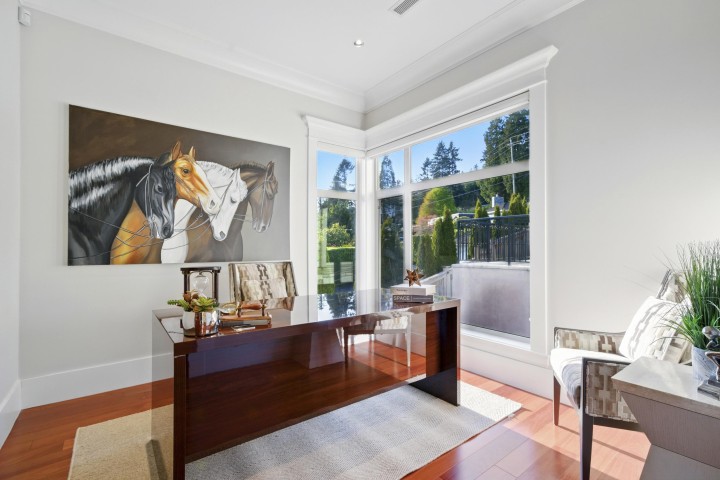 Photo 9 at 3008 Procter Avenue, Altamont, West Vancouver