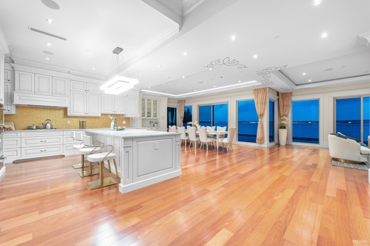 Photo 14 at 3008 Procter Avenue, Altamont, West Vancouver