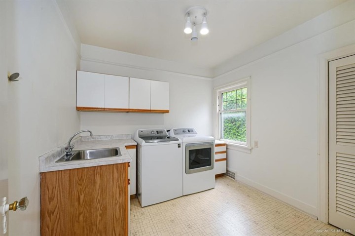 Photo 12 at 1383 W 32 Avenue, Shaughnessy, Vancouver West
