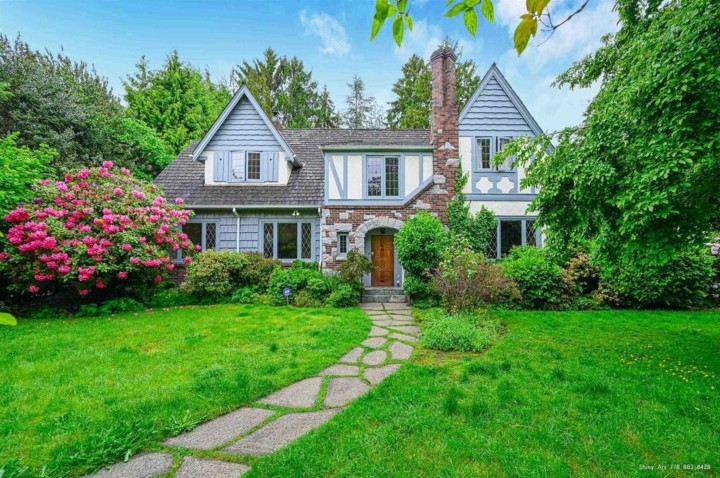 Photo 1 at 1383 W 32 Avenue, Shaughnessy, Vancouver West