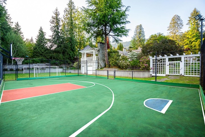 Photo 8 at 2956 Palmerston Avenue, Altamont, West Vancouver