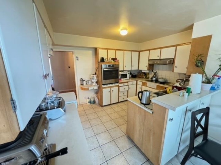 Photo 5 at 1490 Mathers Avenue, Ambleside, West Vancouver